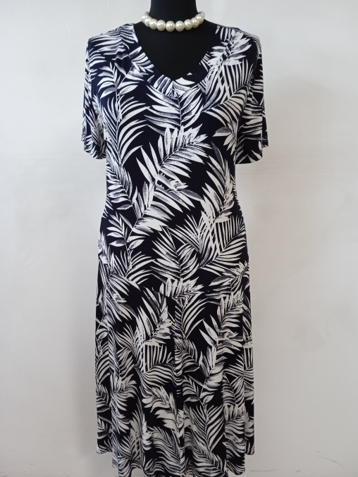 Pamut nyári ruha, fekete-fehér ( Kattintson az írásra ) Készlez 50,52,56.
